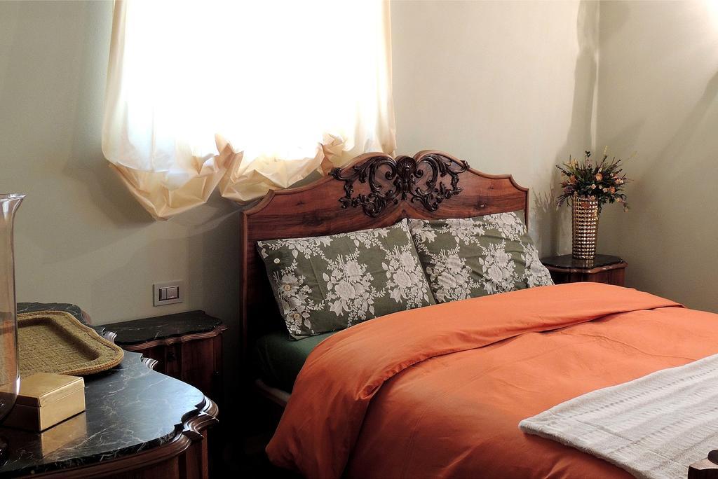 A Casa Lombardo Bed and Breakfast Azzate Kamer foto