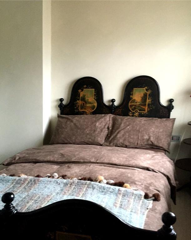 A Casa Lombardo Bed and Breakfast Azzate Buitenkant foto